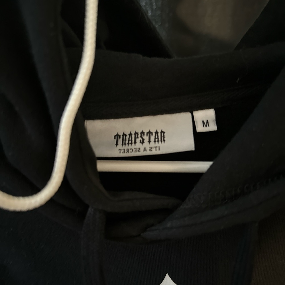 Trapstar hoodie - Picture 3 of 3